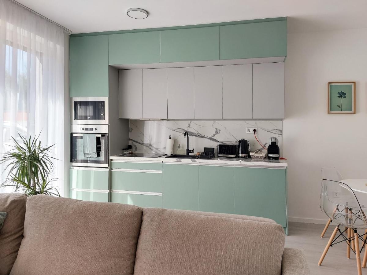 Linden Apartman 001 - Adults Only Mosonmagyaróvár Kültér fotó